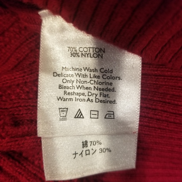 Eddie Bauer cable knit cowl neck sweater. - Picture 6 of 6